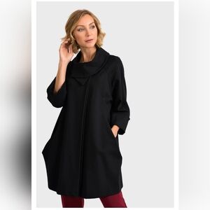 NWOT Joseph Ribkoff Coat Size 6 Black Roll Neck